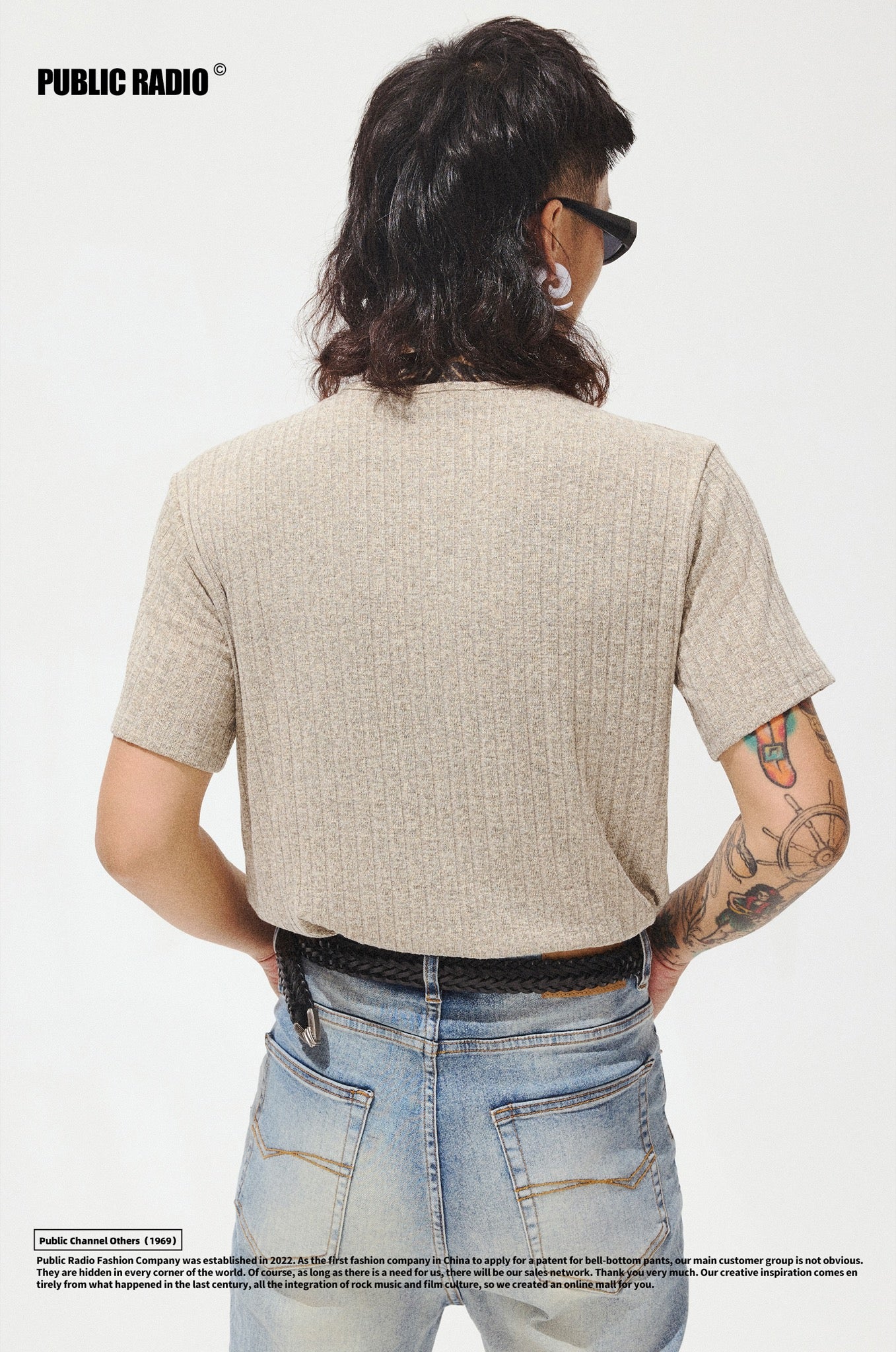 PUBLIC RADIO | Grey Short Sleeve V-Neck - Image 5
